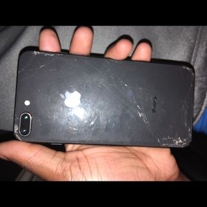 iPhone 8 Plus